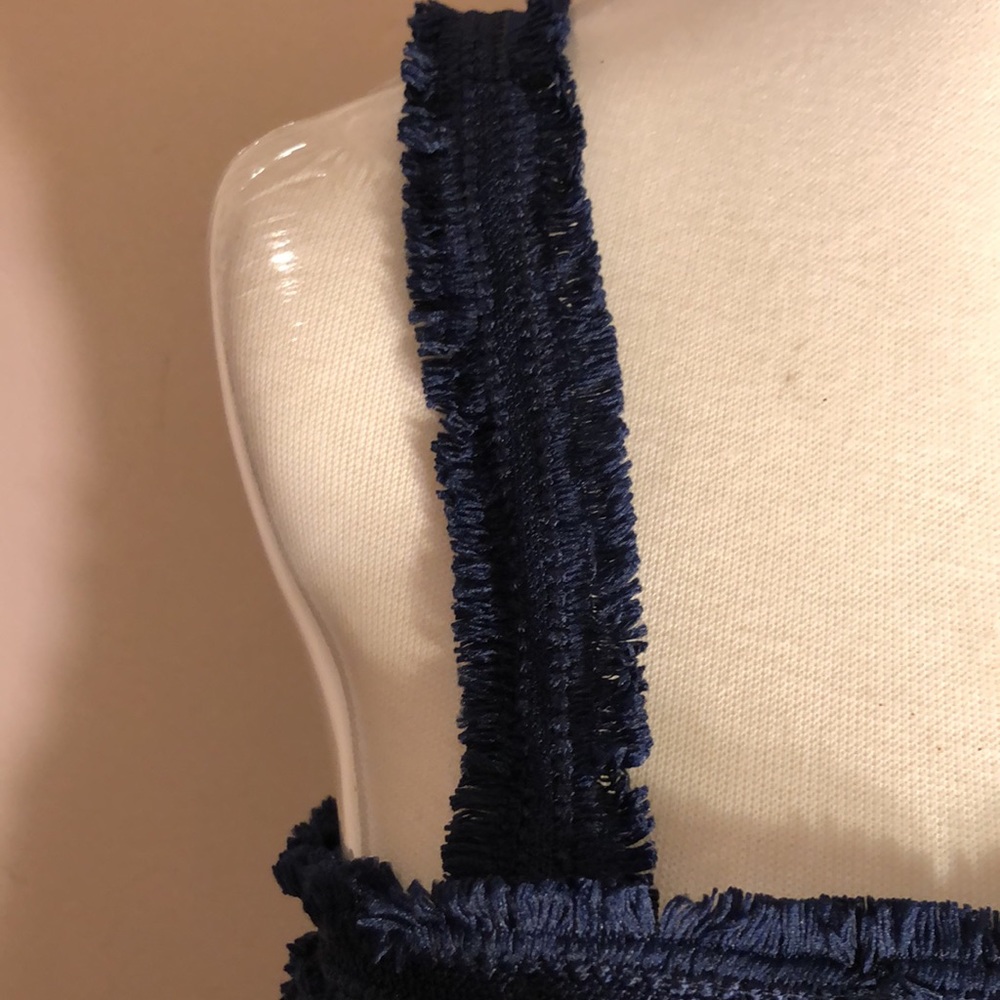 Dress - Picture 6 of 7